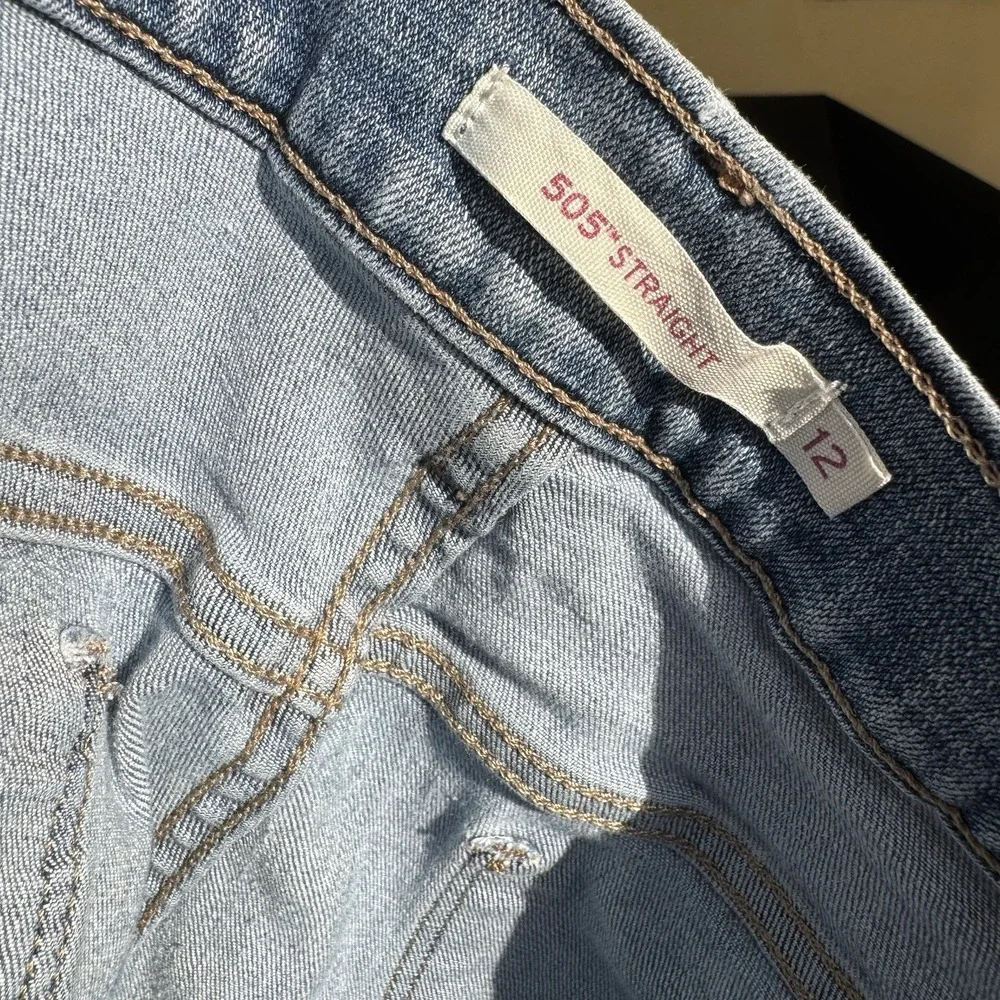 Levi's 505 Straight Leg Women's Size 12M W31 x L32 Light Wash Stretch